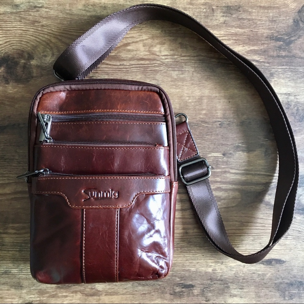 Crossbody bag